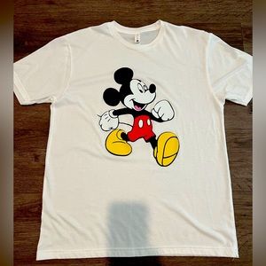 Oversized mickey mouse tee